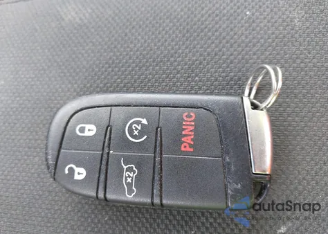 2015 Jeep Grand Cherokee Limited из США, поврежденный, VIN 1C4RJFBG7FC692332